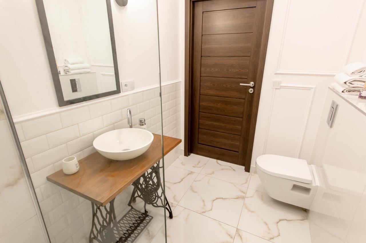 Super-Apartamenty Andersia Vip II Познань Экстерьер фото